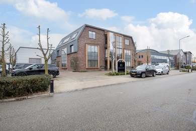 Bekijk foto 2 van Tolboomweg 1