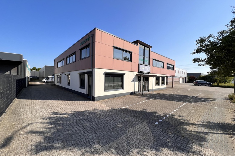 Bekijk foto 1 van Celsiusstraat 5