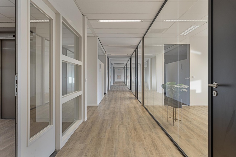 KantoorruimteaanBrandweerstraat 20 - 30<br/> inEnschede KantoorruimteaanBrandweerstraat 20 - 30<br/> inEnschede