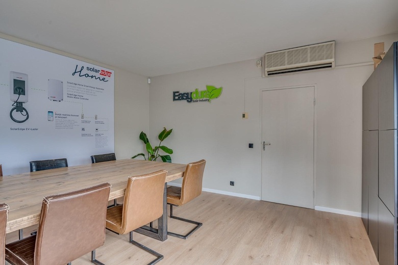 BedrijfsruimteaanGroethofstraat 18<br/> inVenlo BedrijfsruimteaanGroethofstraat 18<br/> inVenlo