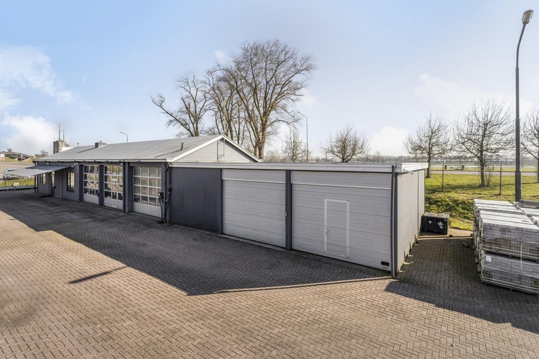 Bedrijfsruimteaande Kromme Nol 4<br/> inWijk en Aalburg Bedrijfsruimteaande Kromme Nol 4<br/> inWijk en Aalburg