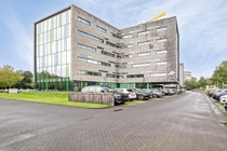 Bekijk foto 4 van Zwartewaterallee 56