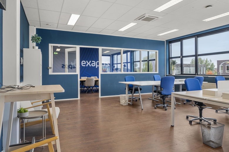 BedrijfsruimteaanExa 10<br/> inZevenaar