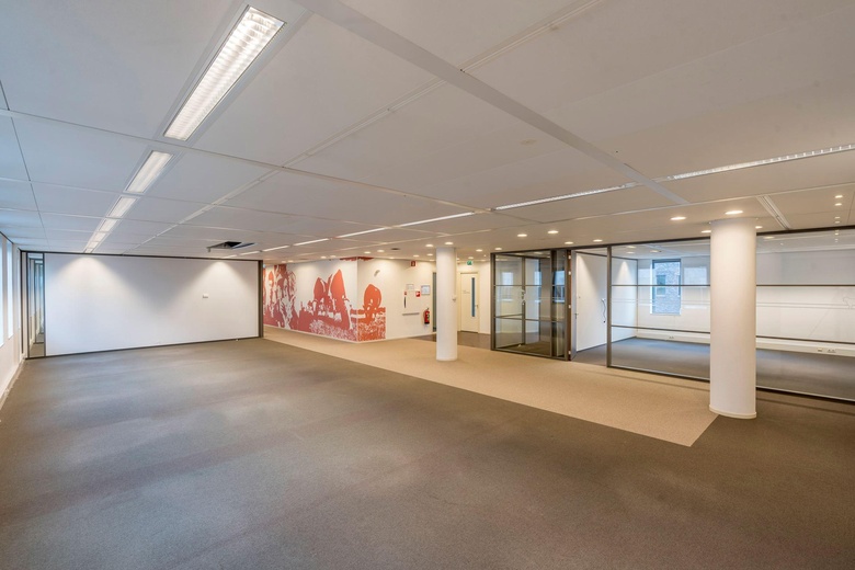 KantoorruimteaanSmallepad 32<br/> inAmersfoort KantoorruimteaanSmallepad 32<br/> inAmersfoort
