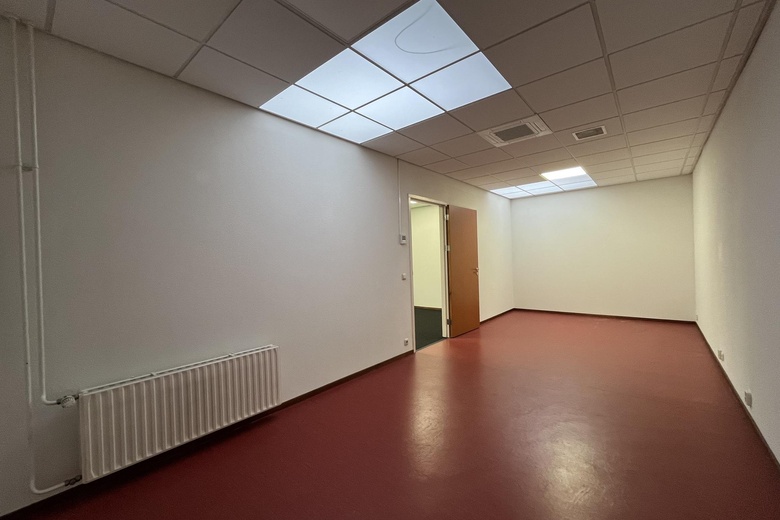 KantoorruimteaanKwekerijweg 2 A<br/> inZeist KantoorruimteaanKwekerijweg 2 A<br/> inZeist