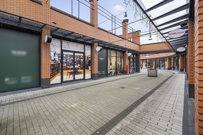 WinkelruimteaanWinkelcentrum De Schoof 21<br/> inHendrik-Ido-Ambacht WinkelruimteaanWinkelcentrum De Schoof 21<br/> inHendrik-Ido-Ambacht