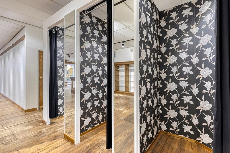 WinkelruimteaanKaaistraat 44<br/> inSteenbergen WinkelruimteaanKaaistraat 44<br/> inSteenbergen