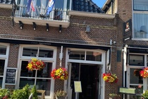 Bekijk foto 1 van eenheid 1 aan de Harinxmastrjitte 57a in Heeg
