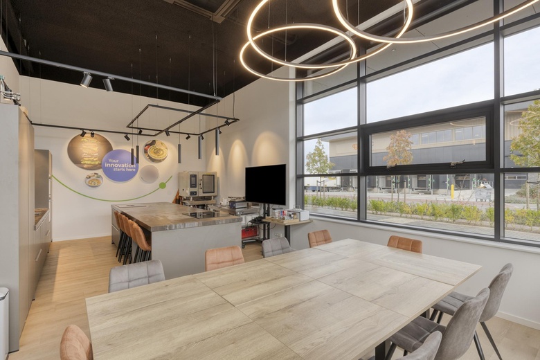 BedrijfsruimteaanRijnerf 17<br/> inNijkerk