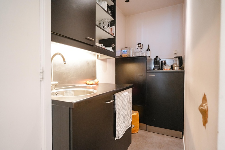 WinkelruimteaanRogstraat 43<br/> inGrave