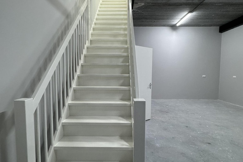 BedrijfsruimteaanRaasdorperweg 152 L<br/> inLijnden