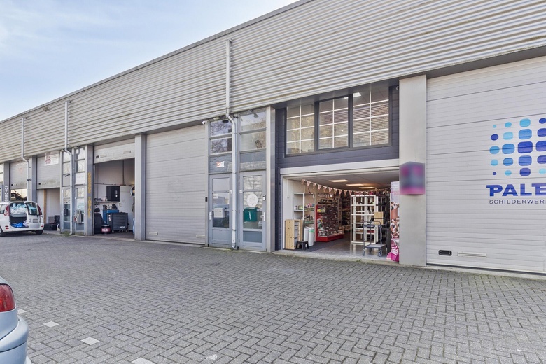 BedrijfsruimteaanTweelingenlaan 34 B<br/> inApeldoorn BedrijfsruimteaanTweelingenlaan 34 B<br/> inApeldoorn