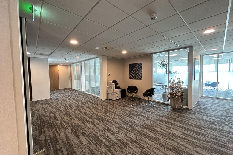 KantoorruimteaanHonderdland 34<br/> inMaasdijk