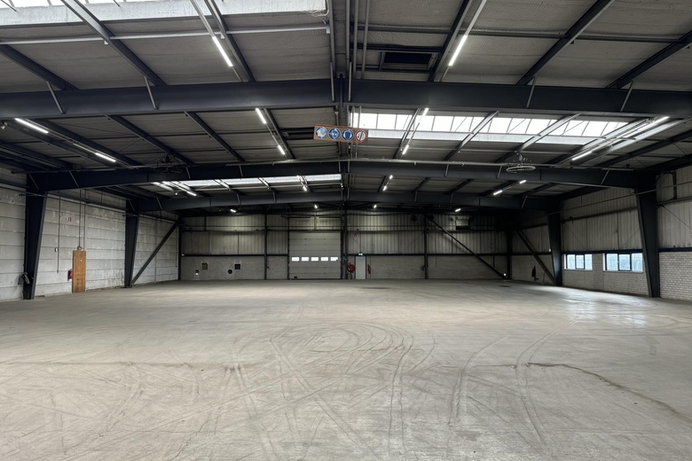 BedrijfsruimteaanBunsenstraat 72<br/> inDordrecht