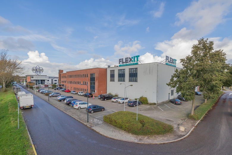 BedrijfsruimteaanZaalbergweg 9<br/> inLeiden BedrijfsruimteaanZaalbergweg 9<br/> inLeiden