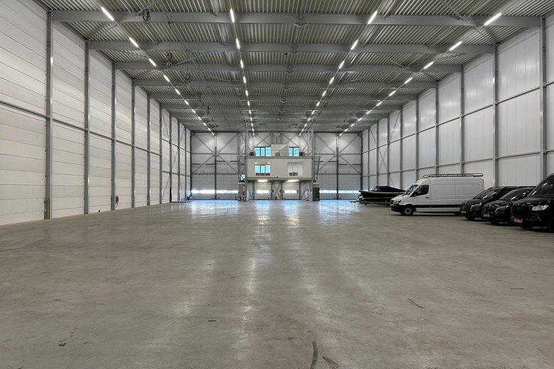BedrijfsruimteaanVerre weide 9<br/> inVeen BedrijfsruimteaanVerre weide 9<br/> inVeen