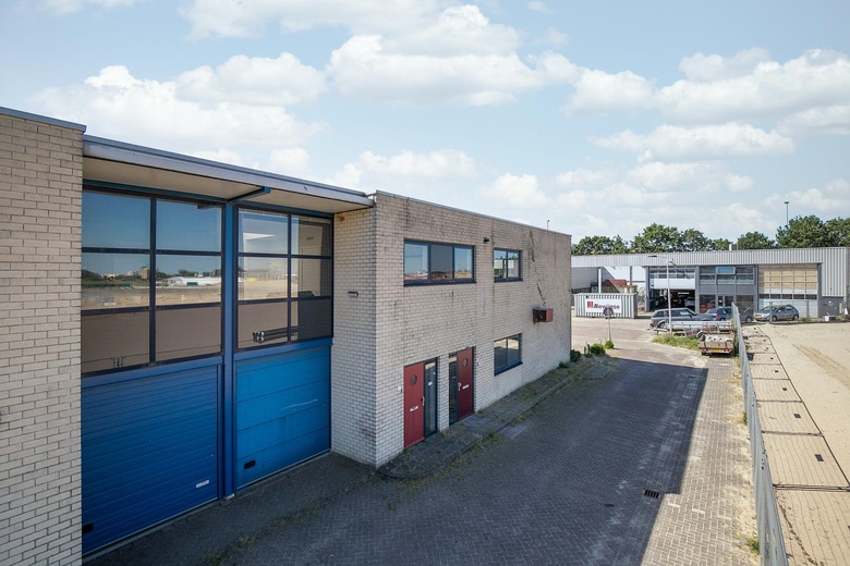 BedrijfsruimteaanStormpolderdijk 2 a<br/> inKrimpen aan den IJssel