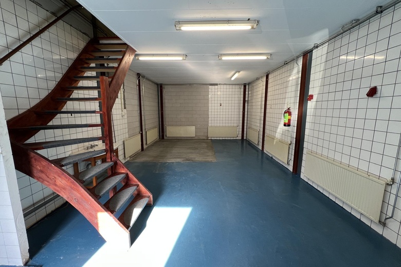 BedrijfsruimteaanPenningweg 16<br/> inZaandam BedrijfsruimteaanPenningweg 16<br/> inZaandam