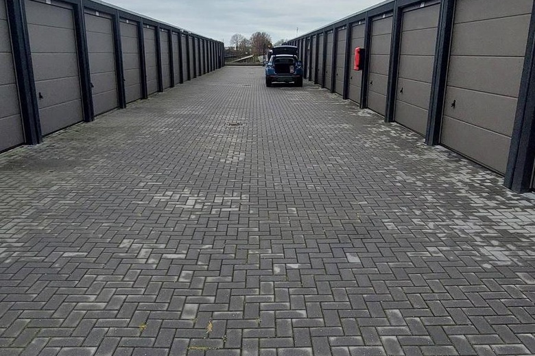 BedrijfsruimteaanBurgemeester Ritmeesterweg 22 63<br/> inDen Helder