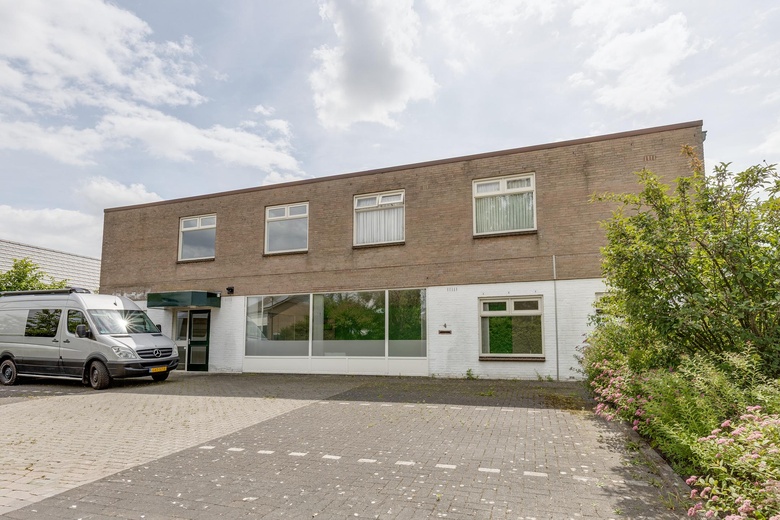 BedrijfsruimteaanKoningsweg 4<br/> inWinterswijk