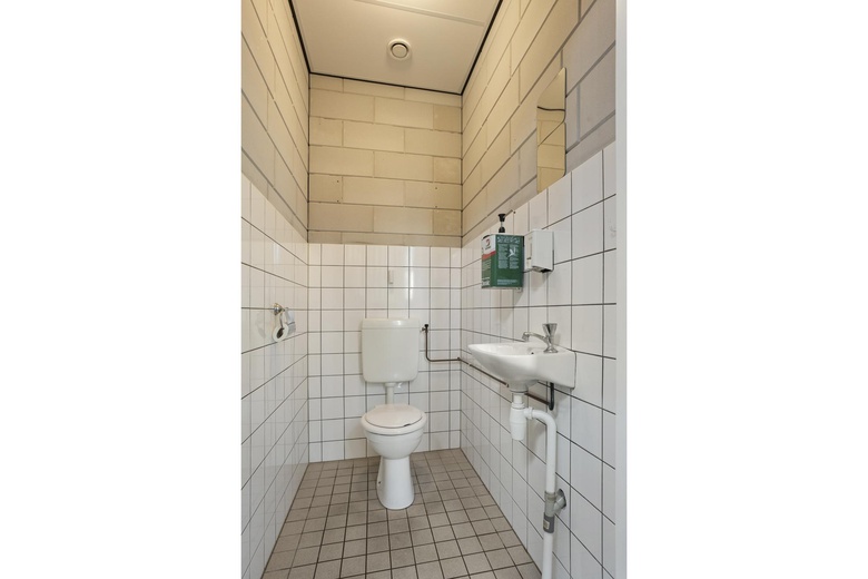 BedrijfsruimteaanCort van der Lindenstraat 8 h<br/> inRijswijk