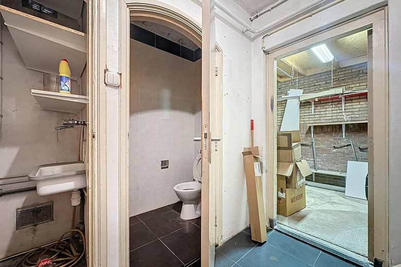 WinkelruimteaanMeerminnestraat 5<br/> inSluis WinkelruimteaanMeerminnestraat 5<br/> inSluis