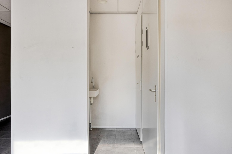 BedrijfsruimteaanWijnkorenstraat 7<br/> inRoosendaal BedrijfsruimteaanWijnkorenstraat 7<br/> inRoosendaal