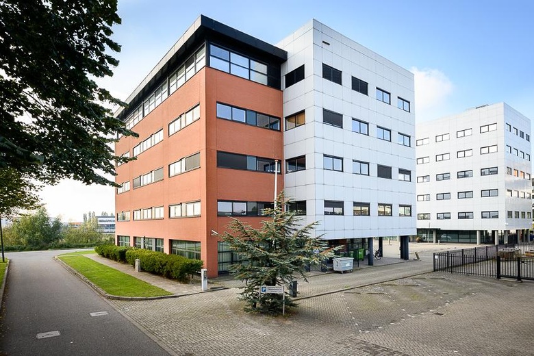 KantoorruimteaanKarel Doormanweg 27 A<br/> inSchiedam KantoorruimteaanKarel Doormanweg 27 A<br/> inSchiedam