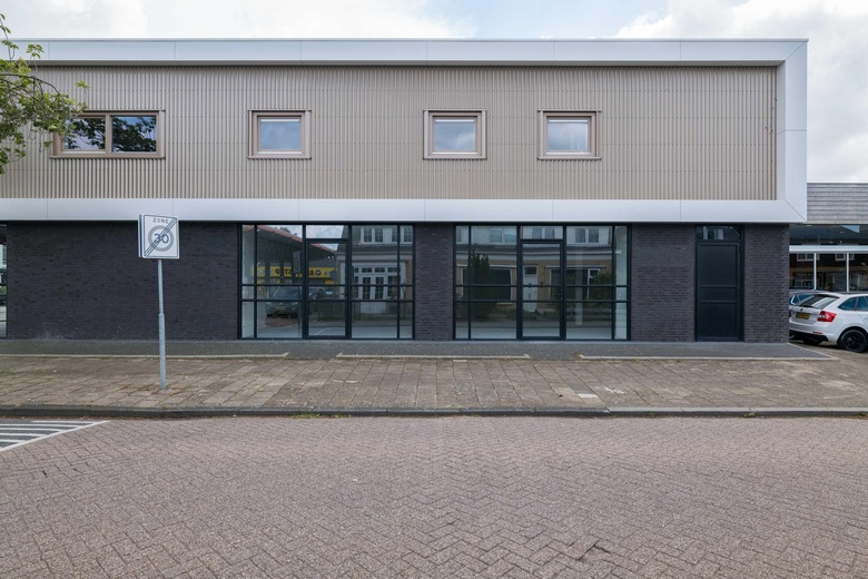 WinkelruimteaanRijksstraatweg 63<br/> inHellevoetsluis