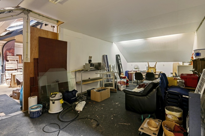 BedrijfsruimteaanHulsdonksestraat 103 a<br/> inRoosendaal BedrijfsruimteaanHulsdonksestraat 103 a<br/> inRoosendaal