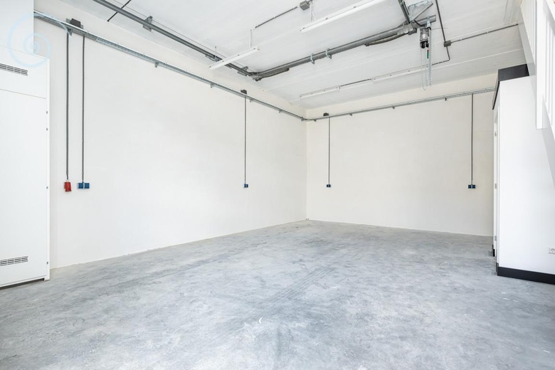 BedrijfsruimteaanWaterfront 3 h<br/> inOude-Tonge