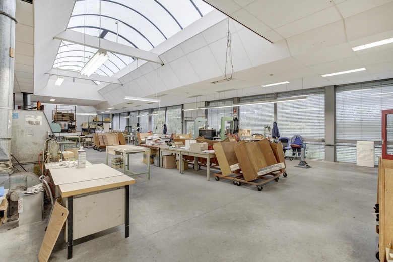 Bedrijfsruimteaan3e industrieweg 5<br/> inAsperen