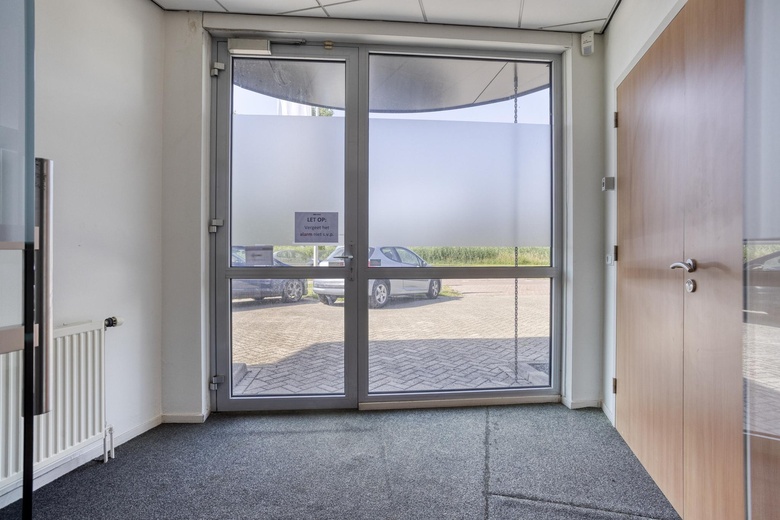 BedrijfsruimteaanProf. Asserweg 18<br/> inWaalwijk BedrijfsruimteaanProf. Asserweg 18<br/> inWaalwijk