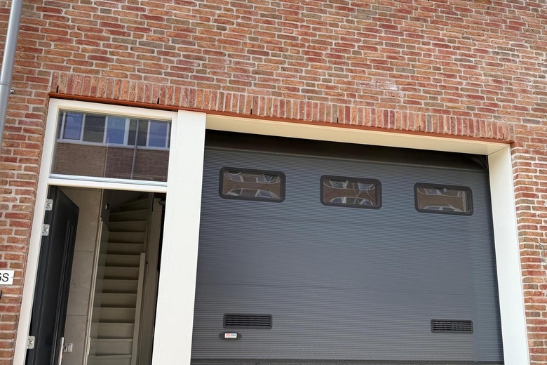 BedrijfsruimteaanNijverheidslaan 6 S<br/> inWeesp