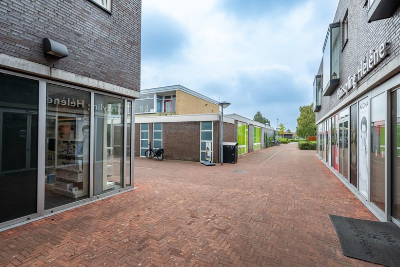 WinkelruimteaanOranjeplein 12<br/> inStellendam WinkelruimteaanOranjeplein 12<br/> inStellendam