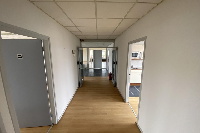 BedrijfsruimteaanDe Steiger 170<br/> inAlmere BedrijfsruimteaanDe Steiger 170<br/> inAlmere