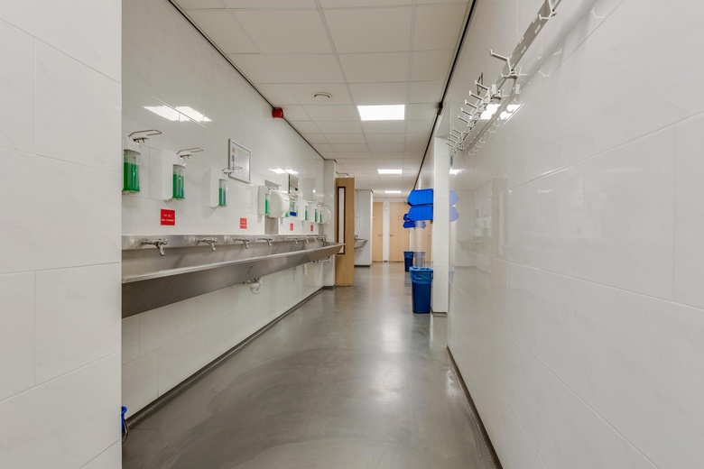 BedrijfsruimteaanPoortcamp 10<br/> inDe Lier