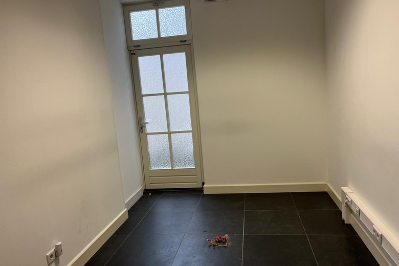 KantoorruimteaanWillem II Singel 30<br/> inRoermond