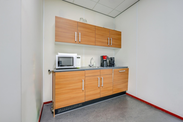 BedrijfsruimteaanPalmpolstraat 31<br/> inAlmere