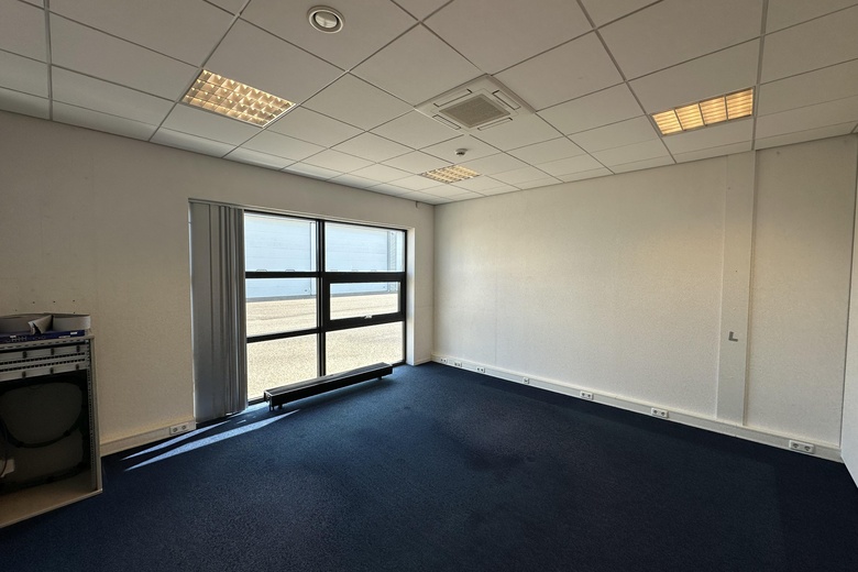 KantoorruimteaanEmoeweg 5<br/> inLelystad KantoorruimteaanEmoeweg 5<br/> inLelystad