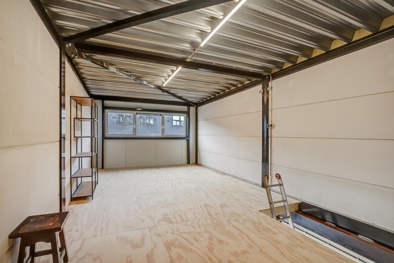 BedrijfsruimteaanNikkelweg 297<br/> inAlphen aan den Rijn