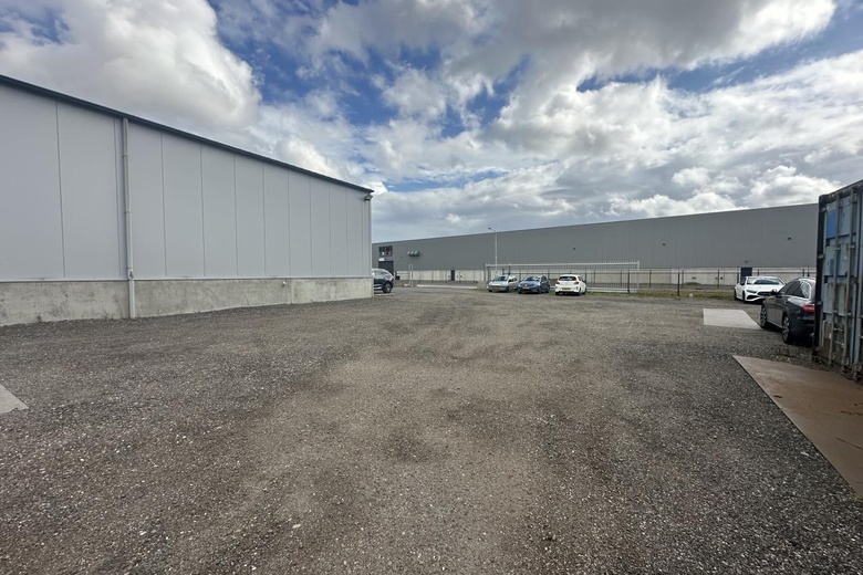 BedrijfsruimteaanMarconiweg 4<br/> inTholen