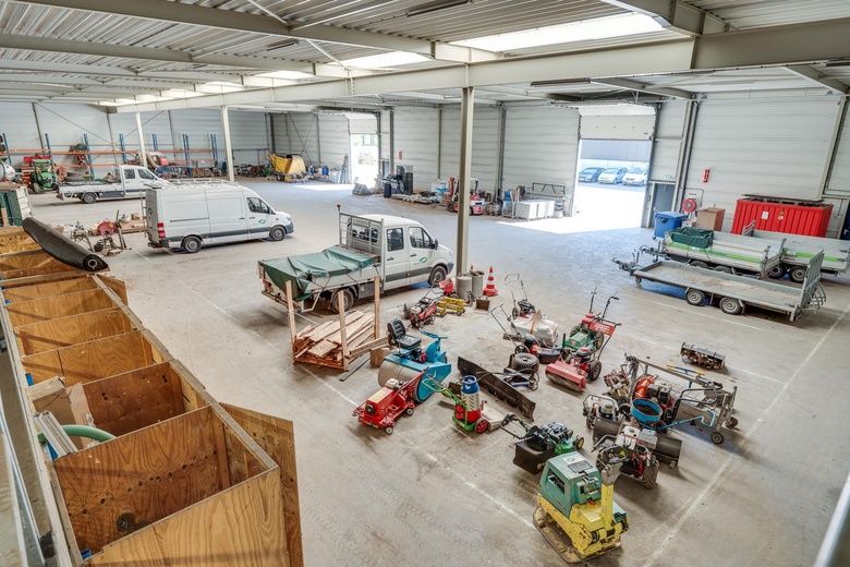 BedrijfsruimteaanHabraken 1209<br/> inVeldhoven BedrijfsruimteaanHabraken 1209<br/> inVeldhoven