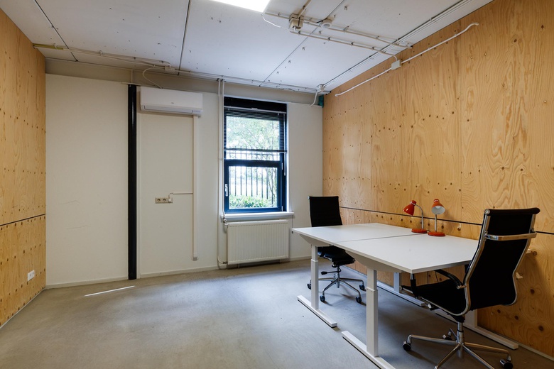 KantoorruimteaanHoofdveste 2<br/> inHouten