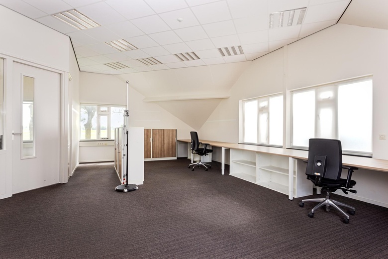 KantoorruimteaanMolenstraat 56<br/> inLith KantoorruimteaanMolenstraat 56<br/> inLith