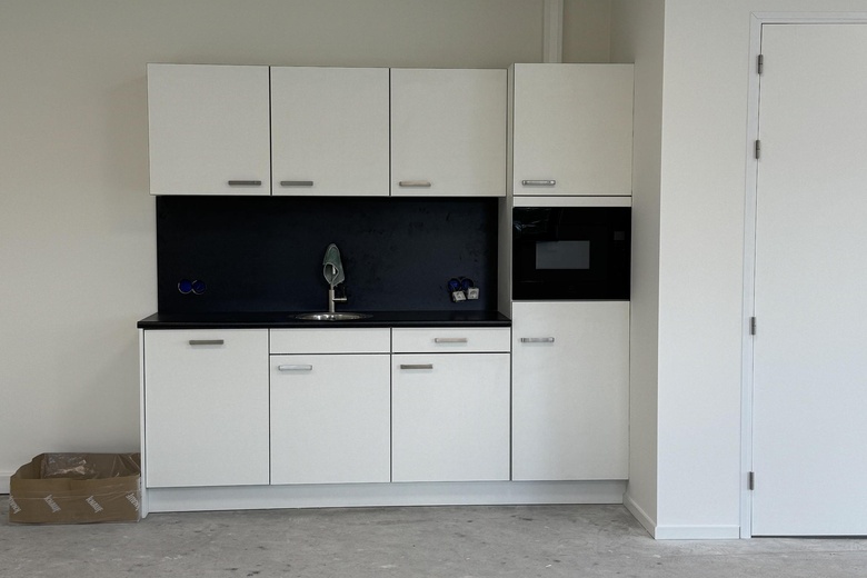 BedrijfsruimteaanMarconistraat 31<br/> inZwolle BedrijfsruimteaanMarconistraat 31<br/> inZwolle
