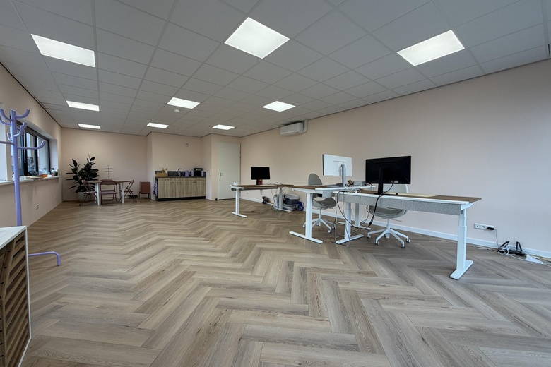 BedrijfsruimteaanOlivijn 518<br/> inDordrecht