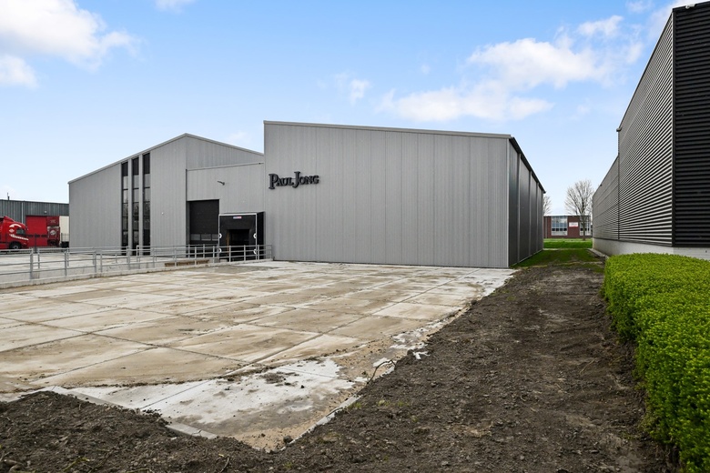 BedrijfsruimteaanGroothandelsmarkt 6<br/> inZwaagdijk-Oost BedrijfsruimteaanGroothandelsmarkt 6<br/> inZwaagdijk-Oost