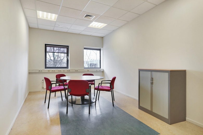 BedrijfsruimteaanAntennestraat 40<br/> inAlmere