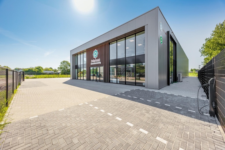 BedrijfsruimteaanDwarsvaartweg 6<br/> inLelystad BedrijfsruimteaanDwarsvaartweg 6<br/> inLelystad